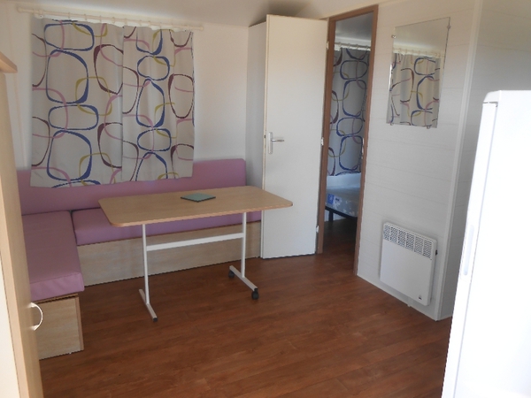 intérieur 2 mobil home 2ch 3p camping du vieux chateau rauzan