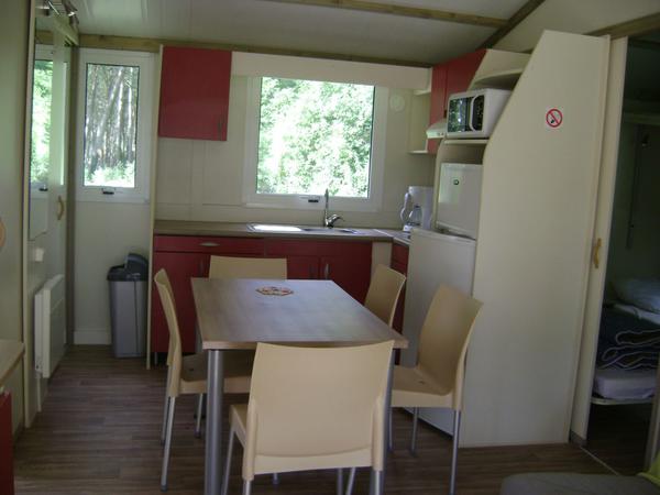 sejour chalet samoa 3 chambres 6 personnes camping du vieux chateau rauzan