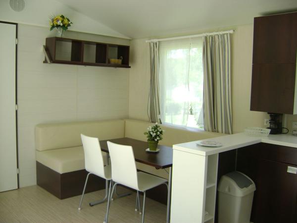 sejour mobil home premium camping du vieux chateau rauzan