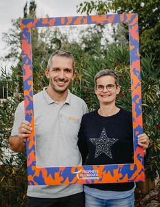 trophées de l'accueil camping du vieux chateau rauzan portrait